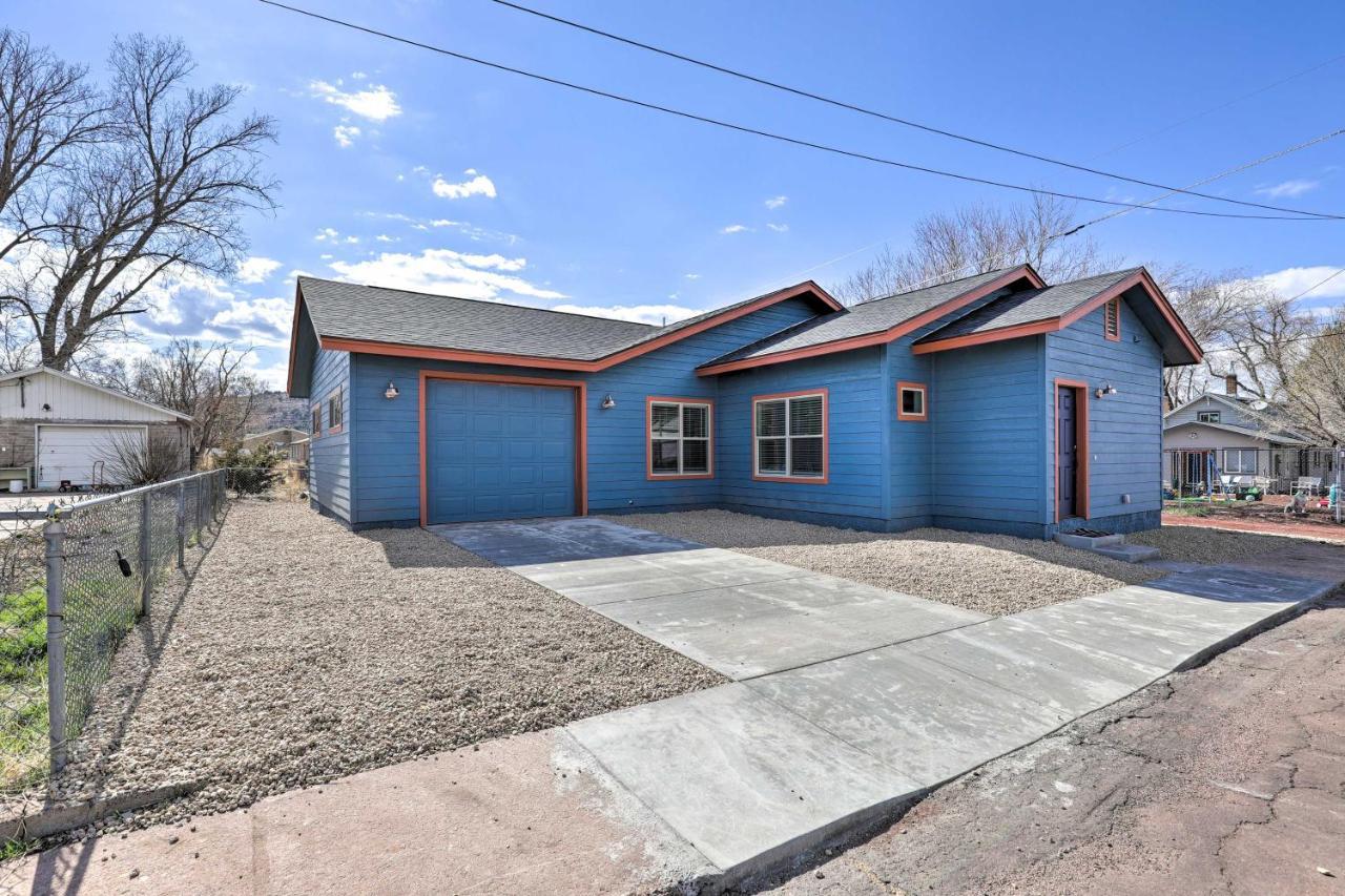 Villa Modern Retreat 3 Blocks To Dtwn Williams And Rte 66 Extérieur photo